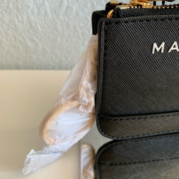 HP⚡️NWT, Marc Jacobs Saffiano Top Zip Coin Purse - Picture 5 of 8